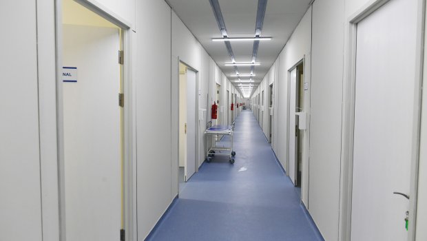 Mingəçevirin Mərkəzi Xəstəxanasının direktoru işdən çıxarıldı – Bakıya gətirildi