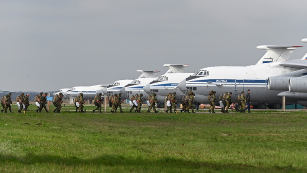 Baydenin köməkçisi ikibaşlı danışdı: “ABŞ Rusiyaya qarşı sanksiyalarla istədiyinə nail oldu”