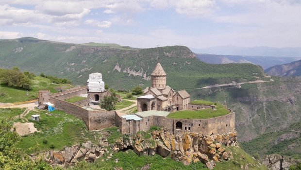 Azərbaycan Zəngəzurda yeni əraziləri geri alır - Qazaxıstanda yaşayan erməni yazdı