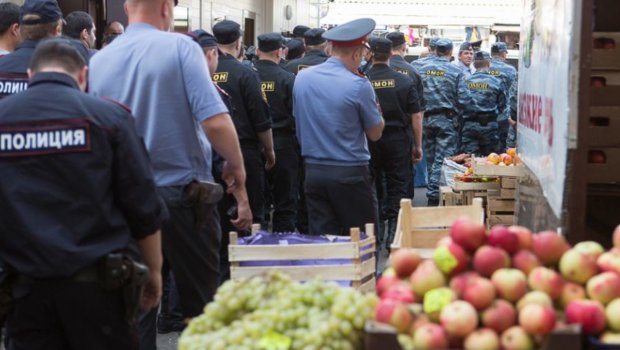 Rusiyada soydaşlarımızın bazarına polis yeridildi - SON DƏQİQƏ