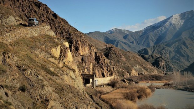 “Meğri dəhlizi” adlı termin yoxdur, sadəcə oradan dəmir yolu keçəcək - Stepan Melkonyan