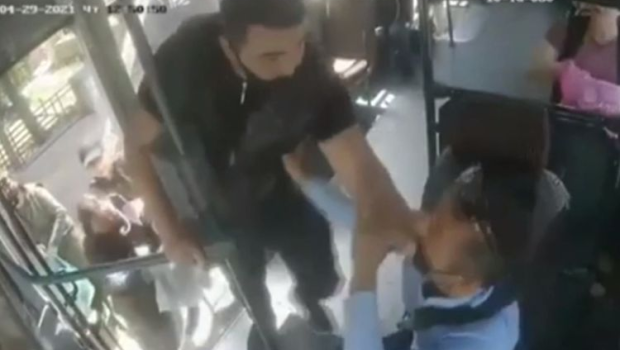 Xırdalanda sürücünü döyən şəxs saxlanıldı - RƏSMİ