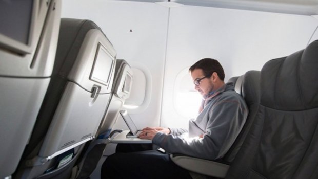 Təyyarədə əl yükü kimi daşınmasına icazə verilən əşyaların SİYAHISI