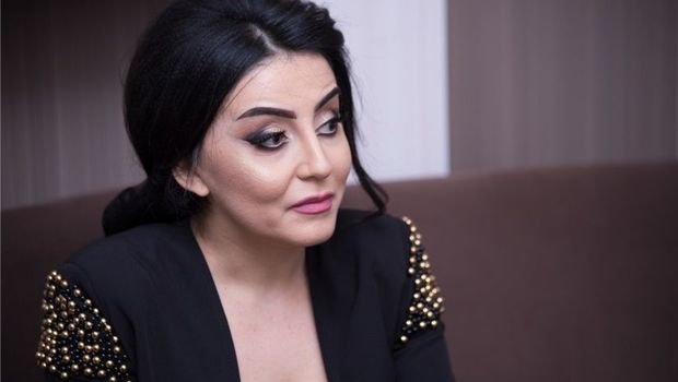 Afət Fərmanqızı Xalq artistini AŞAĞILADI - “Vannaya uzanan 78 yaşlı....” - VİDEO