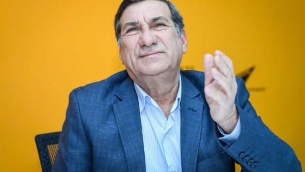 “Arif Quliyevin vəziyyəti ağırlaşıb” - “Yeni Klinika”