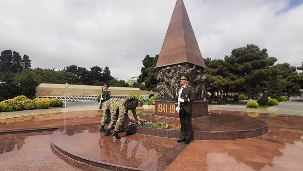 Faşizm üzərində Qələbənin 76-cı ildönümünü Müdafiə Nazirliyi təntənəli formada qeyd edib - VİDEO
