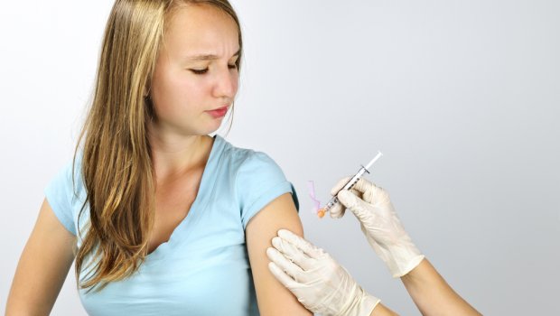 Vaksinasiya 18 yaşa qədər endirildi - Azərbaycanda