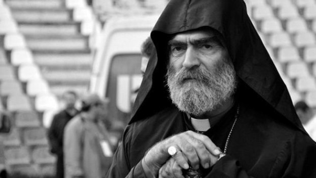 Qüdsdə erməni təxribatı – Yəhudilər erməni keşişi döydülər