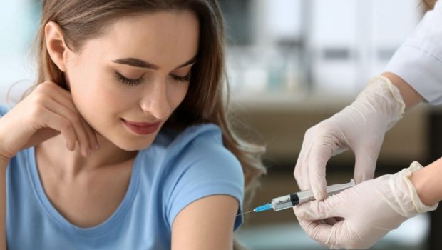 Vaksinasiyanı təcili dayandırmaq lazımdır – Fransa senatorlarına İLGİNC MƏKTUB