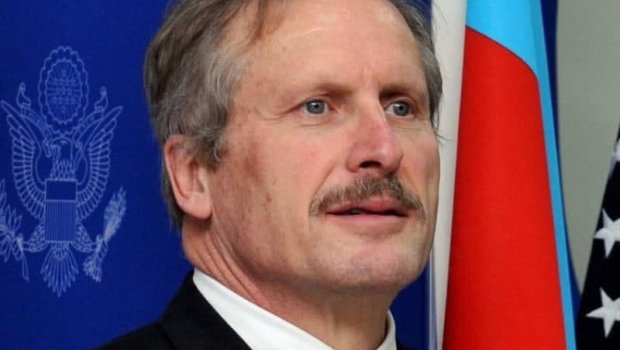 “Azərbaycan və Ermənistanın mehriban yaşamalarını arzulayırıq” - Robert Sekuta