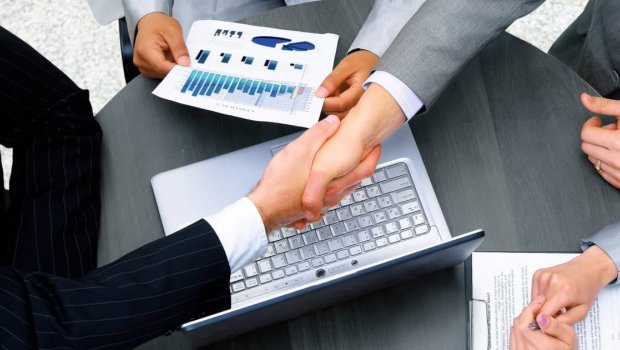 “10 manatlıq” şirkətlərin qalib olduğu tender formalizmi – Keyfiyyətsiz işlərə MİLYARDLAR necə XƏRCLƏNİR?