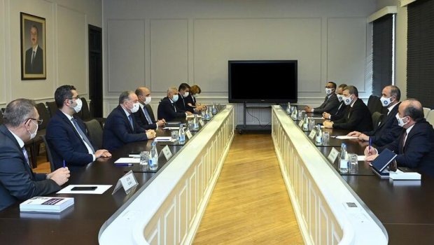 Təhsil naziri Türkiyə nümayəndə heyəti ilə görüşdü