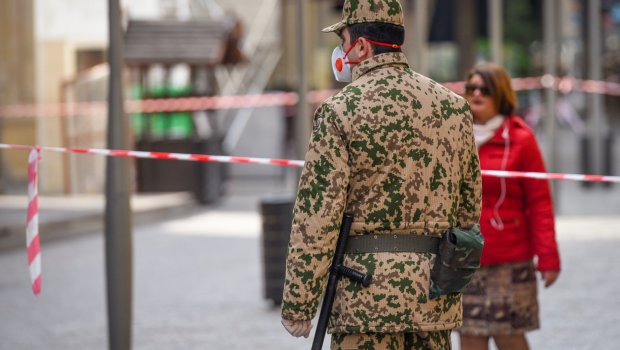 Azərbaycanda karantin rejimi uzadıldı - RƏSMİ