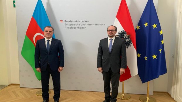 Azərbaycan və Avstriya XİN başçıları görüşüb