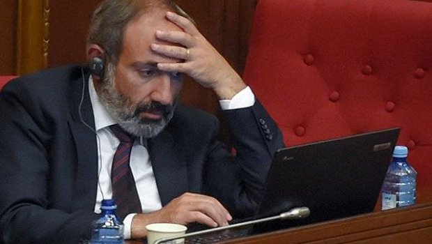 Paşinyan başını itirib: Moskvanı açıq şəkildə şantaj edir - VİDEO