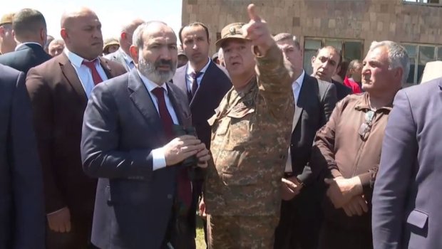 Paşinyan Azərbaycanla sərhədə gəldi - SON DƏQİQƏ