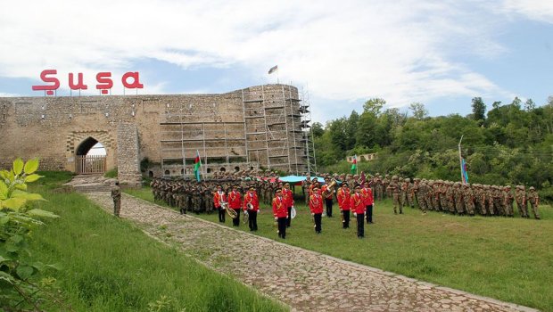 Şuşada səslənən “Mehtər marşı” - İlk dəfə Respublika Günü qeyd olundu - VİDEO