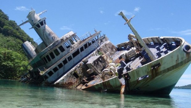 18 turistin olduğu qayıq AŞDI - Ölən qadın azərbaycanlıdır?