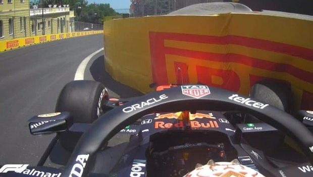 “Formula1”də qəza baş verdi - VİDEO