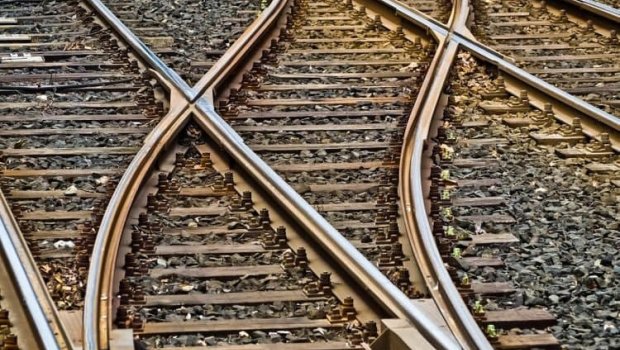 Rusiya şirkətləri İranda dəmir yolu tikəcək? – DETALLAR