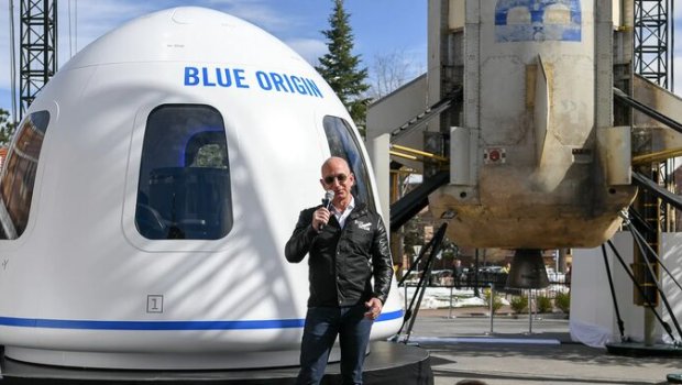 Milyarder Jeff Bezos 20 iyulda kosmosa uçacaq - Qardaşını da aparacaq