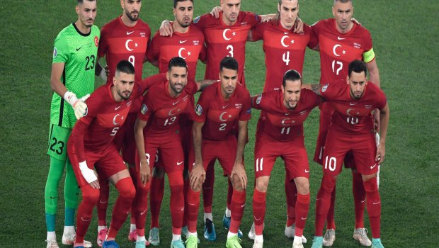 AVRO-2020: Türkiyə millisi Bakıya gəldi - FOTO