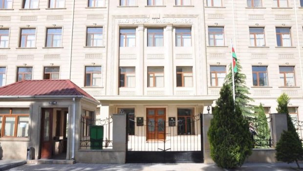 Bakıda 2 məktəbli buraxılış imtahanında maksimum nəticə göstərdi - FOTO