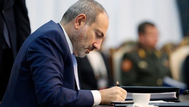 Paşinyan təcili Moskvaya nümayəndə heyəti göndərir – SƏBƏB