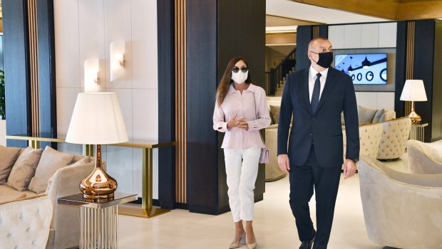 İlham Əliyev və Mehriban Əliyeva “Gülüstan” sarayında  - VİDEO 