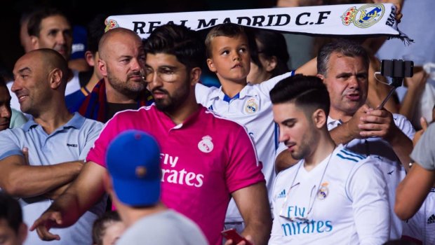 La Liqa azarkeşlərinə ŞAD XƏBƏR: Tribunalara buraxılacaqlar 