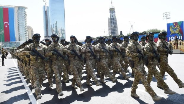 “Döyüşdə fərqlənməyə görə” təltif olunanlar