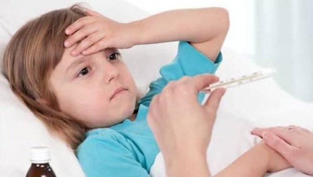 Uşaqlarda koronavirus bu əlamətlərlə özünü biruzə verir