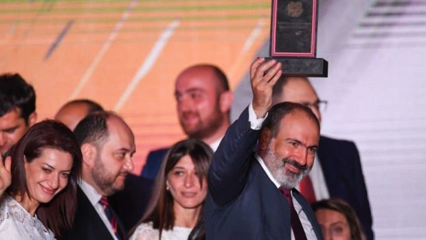 Seçkinin nəticələri Paşinyan üçün “qurbanlara dəyməyən qələbə” oldu – ABBAS CUMA - VİDEO 