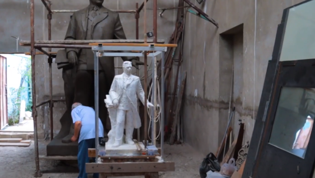 Şuşada Üzeyir Hacıbəylinin heykəli ucaldılacaq - Video