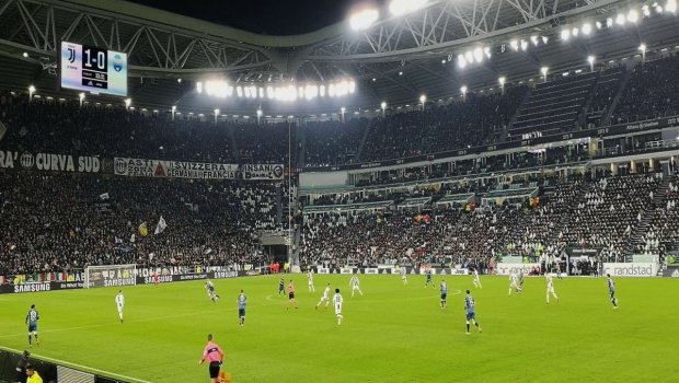 Futbol matçında atışma: 4 azarkeş öldü 