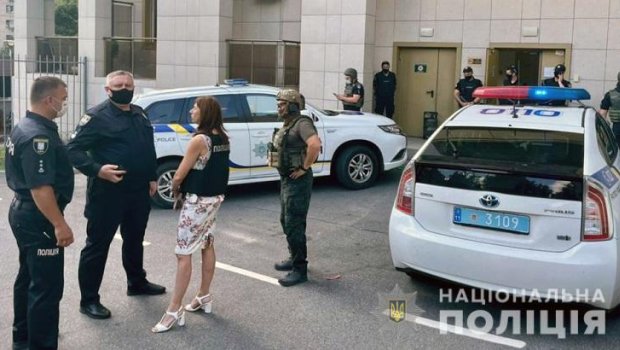 Kiyevdə bir nəfər polis məmurlarına atəş açdı – 2 yaralı var 