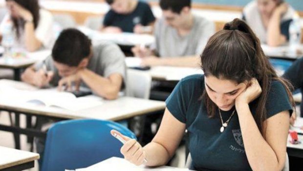 Tələbələrin köçürülməsinin qaydaları AÇIQLANDI