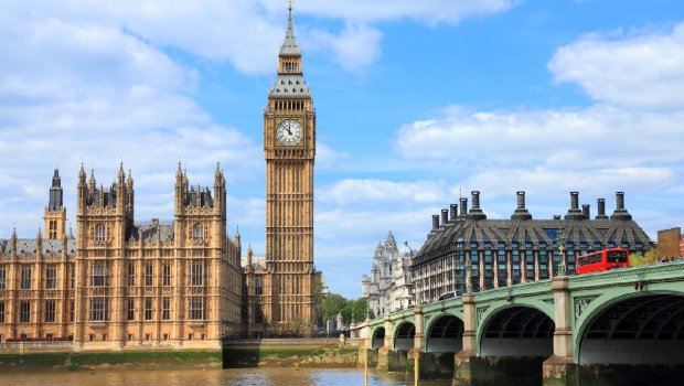 AVRO-2020 final matçından sonra Londonun küçələri zibilliyə çevrildi - FOTO