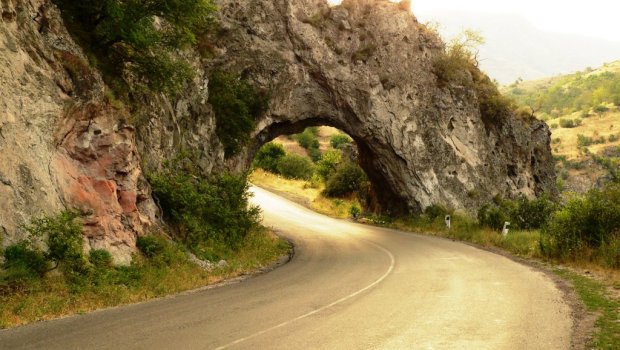 TƏCİLİ: Gorusda silahlı qarşıdurma - ÖLƏNLƏR VAR