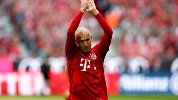 37 yaşlı ulduz karyerasını bitirdi