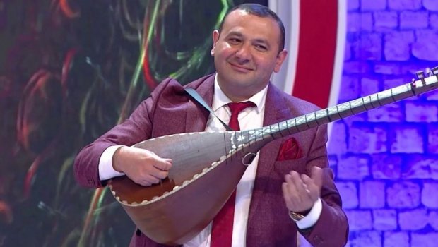 Aşıq Namiq onu polisə verən qadınla bağlı kamera görüntülərini yaydı - VİDEO - YENİLƏNİB