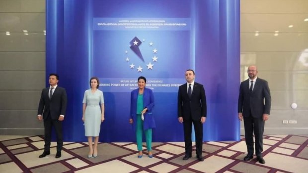 Batumidə 3 ölkə prezidenti Birgə Bəyannamə imzaladı