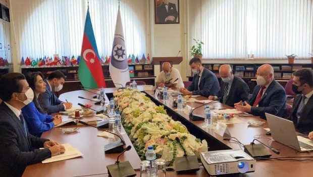 Ombudsman AŞPA nümayəndələrinə Ermənistanın cinayətləri barədə məlumat verdi