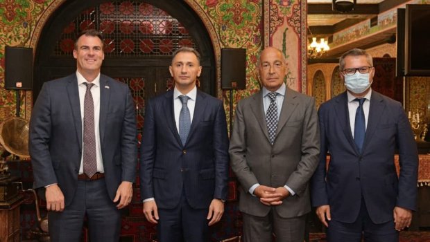 Rəşad Nəbiyev ABŞ qubernatoru ilə \