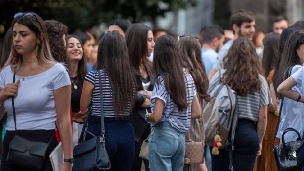 Atom Mxitaryanın sözləri Ermənistanda atom effekti yaratdı: “Ölkə dövlətçiliyini itirir”