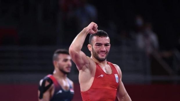 Azərbaycanlı güləşçi Olimpiadada gümüş medal qazandı