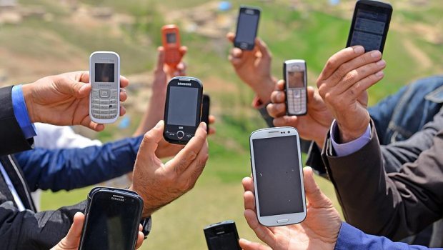 Mobil telefondan ən çox hansı bölgə istifadə edir? – Azərbaycanda ŞOK rəqəmlər