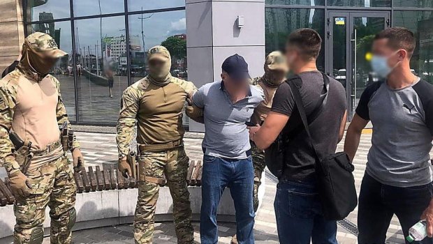 Ukraynalı qadınları kölə kimi satan Ermənistan vətəndaşı Kiyevdə saxlanıldı
