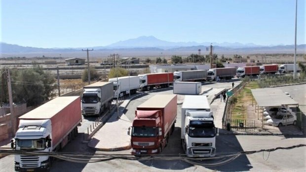 İran bu ölkə ilə sərhədini bağladı