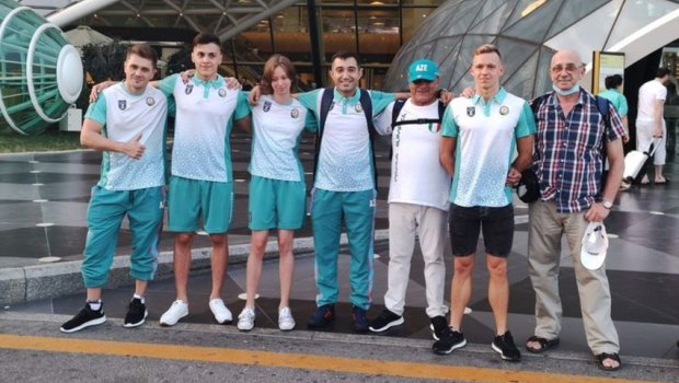 Paraüzgüçülərimiz Yaponiyaya yollandı